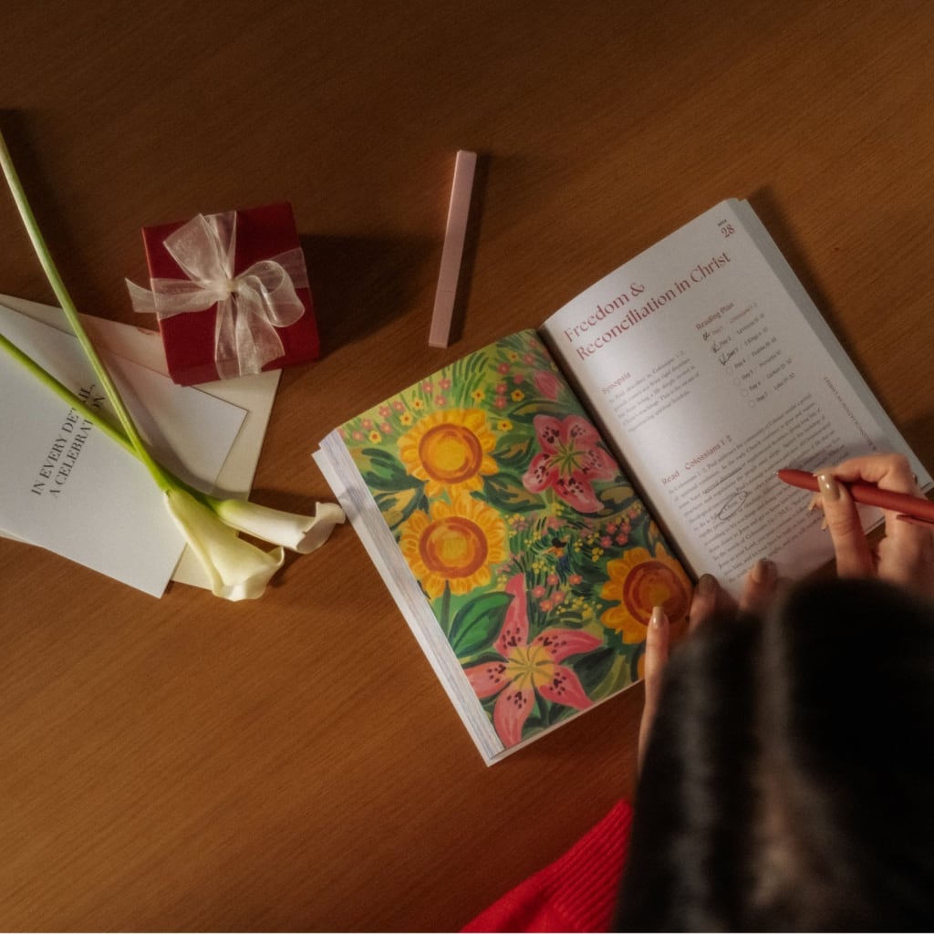 A Beautiful Year in the Word: The 52-Week Bible Study for Women